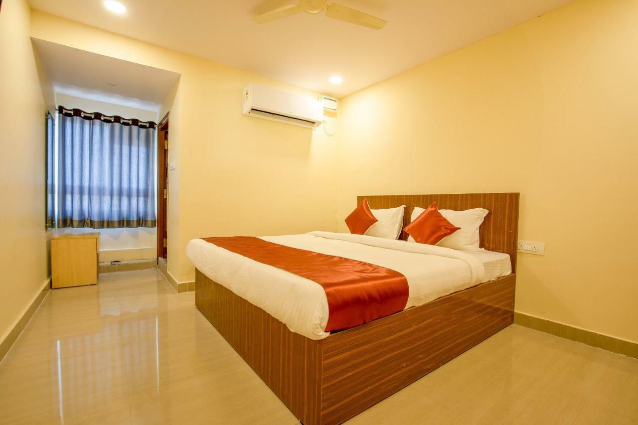 Oyo 13494 Hotel Nakshatra Inn 하이데라바드 외부 사진